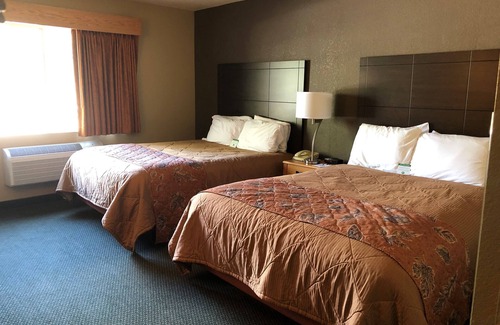 Fayette Hotel | Boarders Inn & Suites by Cobblestone Hotels - Fayette