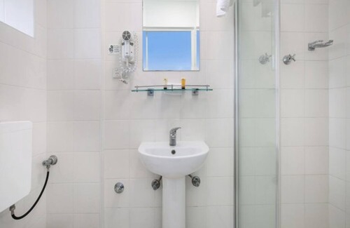 Wollongong Hotel | Boat Harbour Motel