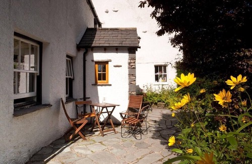 Satterthwaite Cottage | BOBBIN BECK COTTAGE, pet friendly, with open fire in Satterthwaite