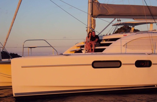 Isla Bastimentos Boat Rental | BOCA DEL TOROS available DECEMBER ONLY 2017 for SUN, sailing Tropical paradise!