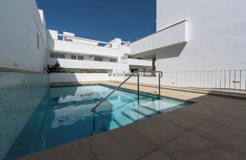 Villanueva del Ariscal Apartment | Bodega Olehousing - Three Bedroom Apartment, Sleeps 6