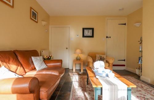 Dunster House | Bodkin Cottage