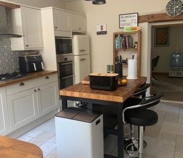 Gwynedd- Snowdonia House | Bodlondeb Holiday Let