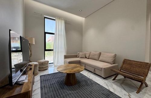 Al Malaz Apartment | Boho 1-Bedroom Apartment - 4B