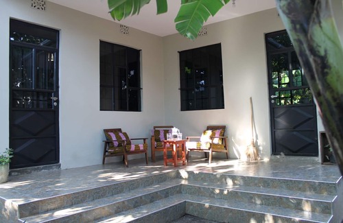 Usa House | BOHO Afrika House, is a perfect mix of modern and local vibe