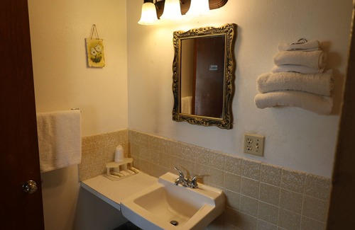 Kewaskum Hotel | Bonne Belle Motel