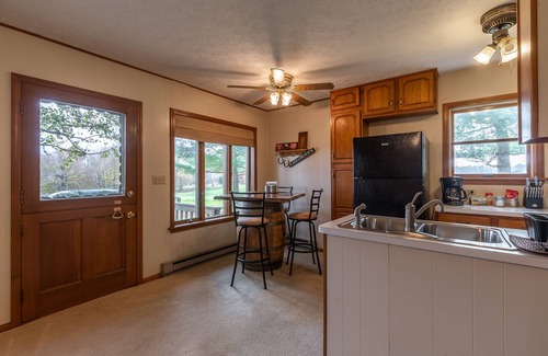 Chardon House | Bonnie's Guesthouse @ Peridot Equine Sanctuary