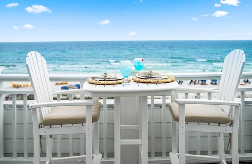 Gulf District Condo | Book a Fall Getaway! Beachside #22 - Gulf Front in Watercolor! 2 Large Gulf-fron
