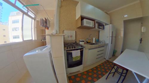 Embare Apartment | Book Santos - Enorme em frente a praia do Embaré