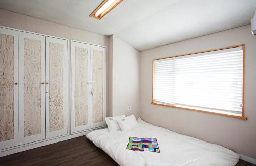 Andeok House | Bookmark Guesthouse