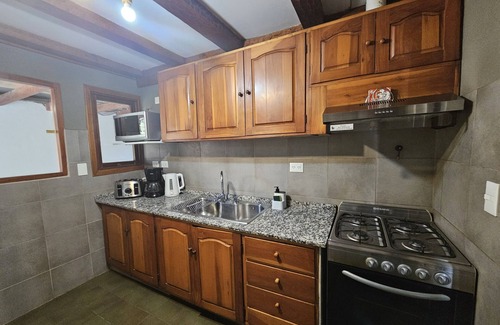 San Carlos de Bariloche Ski Chalet | Botanical Garden Bariloche House – 6 bedrooms, 4 bathrooms