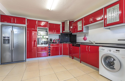 Le Moule Villa | Bottom of villa with pool