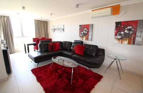 Margate Beach Apartment | Boulevard 202