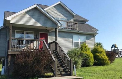 Taylorsville House | Bourbon Trails, Fishing and Relaxing - Taylorsville Lake has it all!