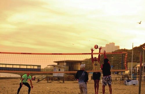 Southbourne Apartment | BOURNECOAST: MODERN HOLIDAY FLAT WITH FANTASTIC SEA VIEWS - SANDY BEACHES-FM6128