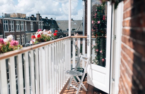 Overtoomse Sluis Apartment | Boutique B & B Bovien on prime location! 2 bed-bathroom *air conditioning *wifi