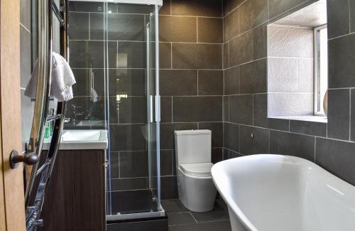 Wennington House | Box Tree Farmhouse - Uk47034