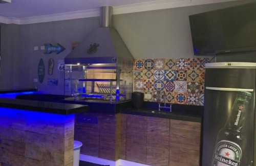 Pereque House | House with heated pool, barbecue, sauna, pool table, gated community, wifi, pets allowed!