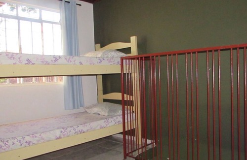Cidade Industrial de Curitiba House | Cousin Residence Season - Small House