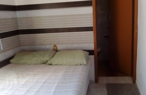 Cidade Industrial de Curitiba House | Cousin Residence Season - Small House