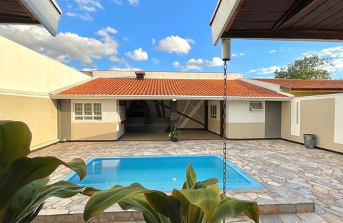Panama House | Beautiful Suite 4 minutes from the airport, with pool view