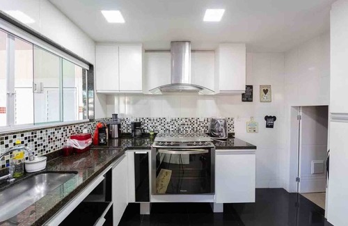 Vargem Grande House | Casa Confortável no Recreio a 10 Minutos da Praia de Grumari