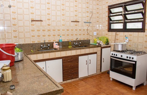 Vargem Pequena House | Site for season and events