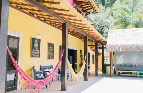 Vargem Grande Villa | House 11/family parties/swimming pool/waterfall/fresh air/home office/pets/wi fi