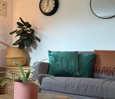 Hamnavoe Apartment | Braelea cozy - country out building with mezzanine