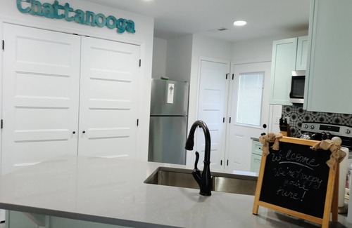 Chattanooga House | Bragg's Retreat a Family Retreat on Missionary Ridge & Pup's Paradise