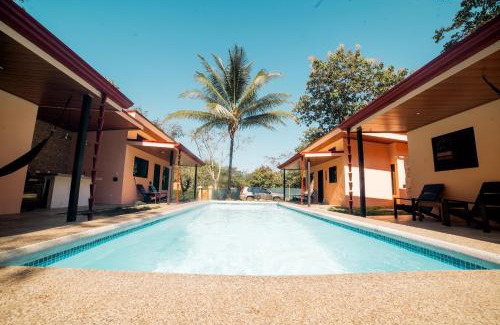 Pavones Hotel | Brahman Bungalows on Pavones Point