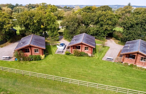 Highampton House | BRAMBLES, family friendly, character holiday cottage in Sheepwash