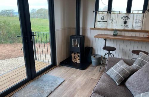 Westcott Apartment | Bramley Shepherds Hut - Whimple