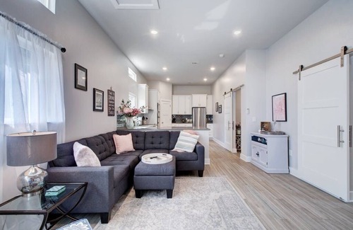 Austin Hills House | Brand New Adorable Arboretum bungalow