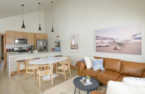 Crested Butte House | Brand New Beautiful Townhouse! Views and Pickleball