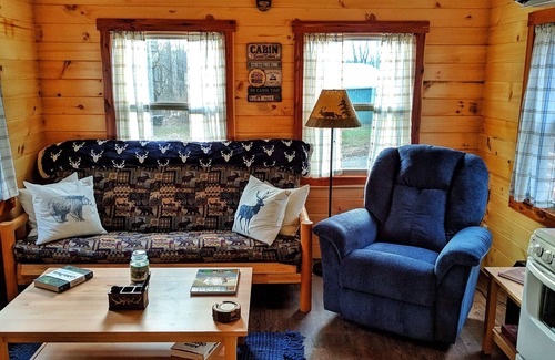 Rosewood Cabin | Brand new Cabin at Maple View - (We are Open!)