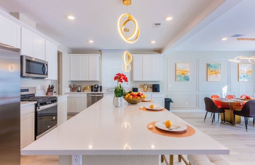 Enterprise Villa | Brand new high-end finely decorated single-family villa 5 bedrooms 6King bed 27