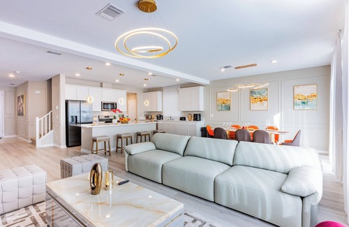 Enterprise Villa | Brand new high-end finely decorated single-family villa 5 bedrooms 6King bed 27