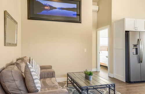 Kalispell House | Brand New Modern Guest House in the perfect Location.n@whitehouse project IG