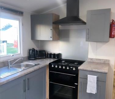 Brightlingsea Resort | Brand New Modern Holiday Home - Haven The Orchards Holiday Park