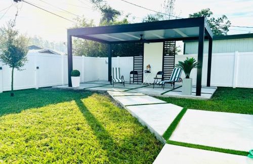 Lutz House | Brand New Tampa Oasis with Private Jacuzzi Retreat