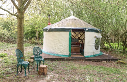 East Dereham Cottage | BRANDON HOUSE FARM YURT, with open fire in Mattishall