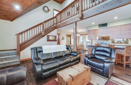 Indian Point House | Branson Resort Getaway - Near Branson Strip!