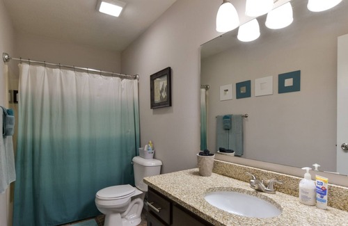 Notch Estates Condo | Branson Treehouse Retreat