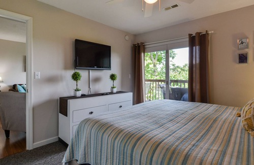 Notch Estates Condo | Branson Treehouse Retreat