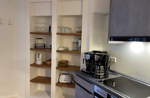 Flensburg House | Brasseriehof - shower, WLAN, parking space, terrace, washing machine, dryer