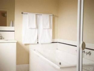 Solomontown Hotel | Breakfree Port Pirie