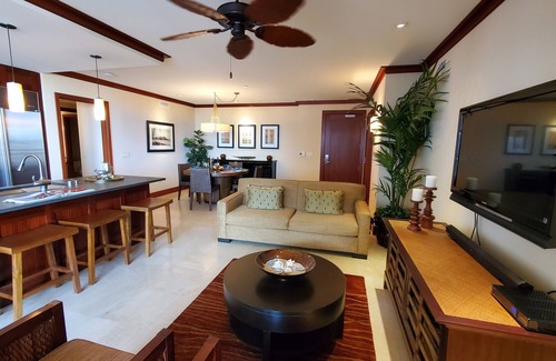 Ko Olina Villa | Breathtaking Elegant Ocean View Luxury Beach Villa