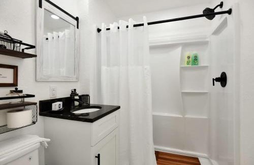 Daytona Beach Shores House | Breathtaking King Suite #9 Steps to Daytona Beach