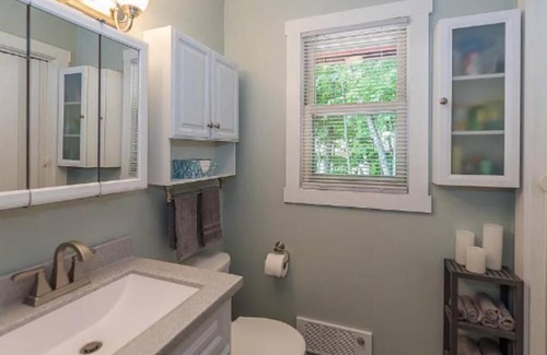 Crosby House | Breathtaking Up North lake cabin experience.